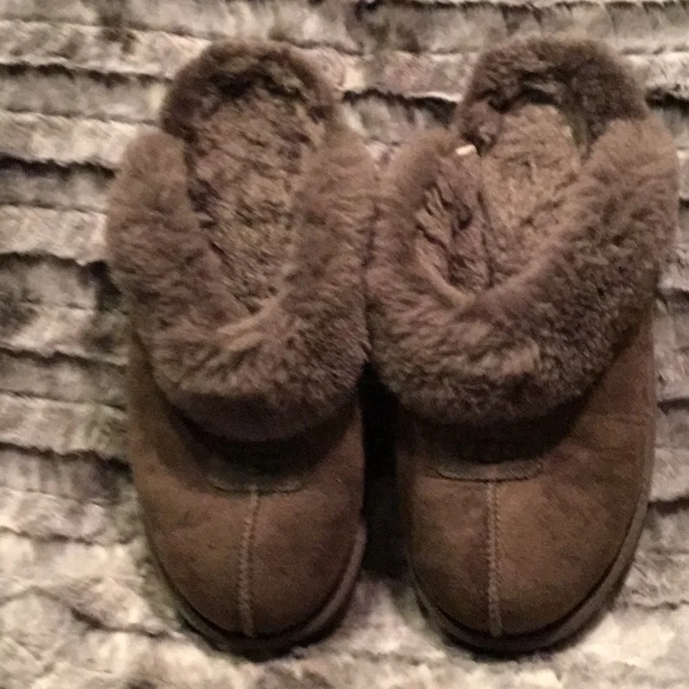 Ugg Suede Slippers